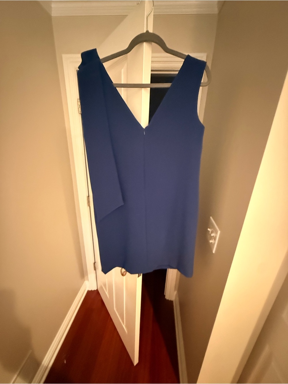 Donna Morgan navy Blue Shift Dress with Bow - Picture 4 of 5